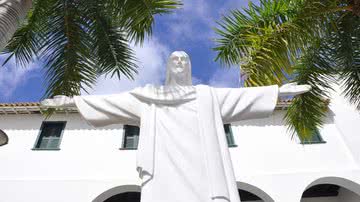 Imagem Lauro de Freitas recebe réplica do Cristo Redentor