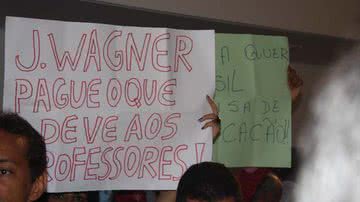 Imagem Fiol: professores cobram de Wagner cumprimento de acordo