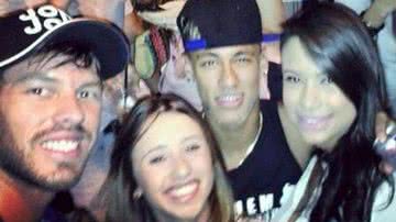 Imagem Affair de Neymar garante que ele beija bem