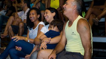 Imagem Diversão e muitas risadas marcaram a noite de abertura da Arena Madre Verão