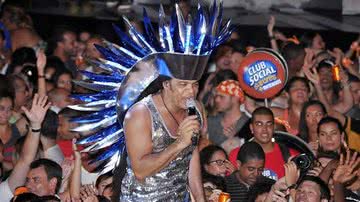Imagem  Carlinhos Brown fecha parceria com Club Social