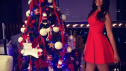 Imagem De vestidinho, Marquezine celebra data com a família e longe de Neymar