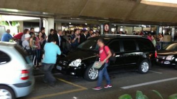 Imagem Bocão News registra chegada de Lindsay Lohan no Brasil