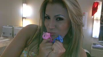 Imagem Adriana Sant, que se dizia grávida de um sertanejo, perde o bebê