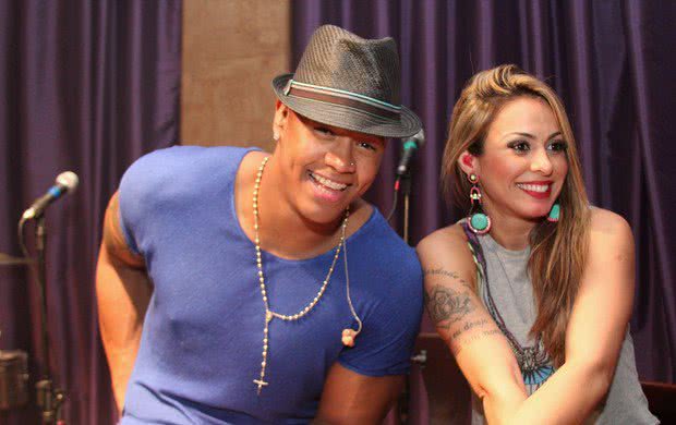Imagem Alinne Rosa e Leo Santana firmam namoro, dizem amigos