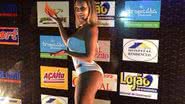 Imagem Andressa Urach chama atenção com maiô branco em ringue de luta