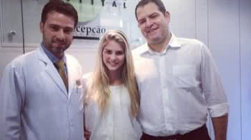 Imagem Depois de emagrecer 10 kg Bárbara Evans coloca silicone