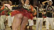 Imagem Carla Prata chama atenção por bumbum estranho em ensaio