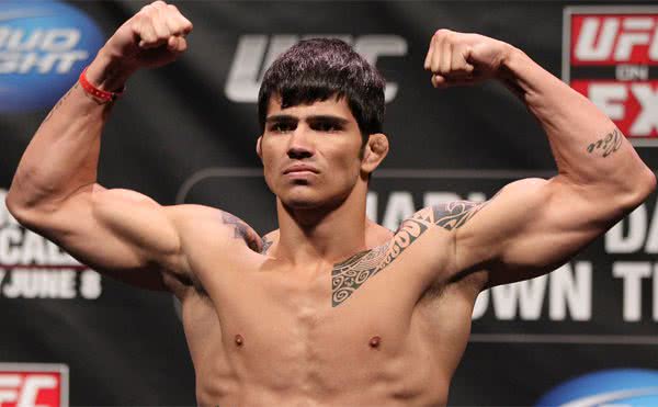 Imagem Grazi Massafera está namorando lutador de UFC, diz colunista