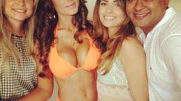 Imagem Fotos: Nicole Bahls grava de biquíni em Fortaleza