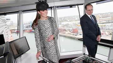Imagem Aos 8 meses de gravidez, Kate Middleton inaugura navio 