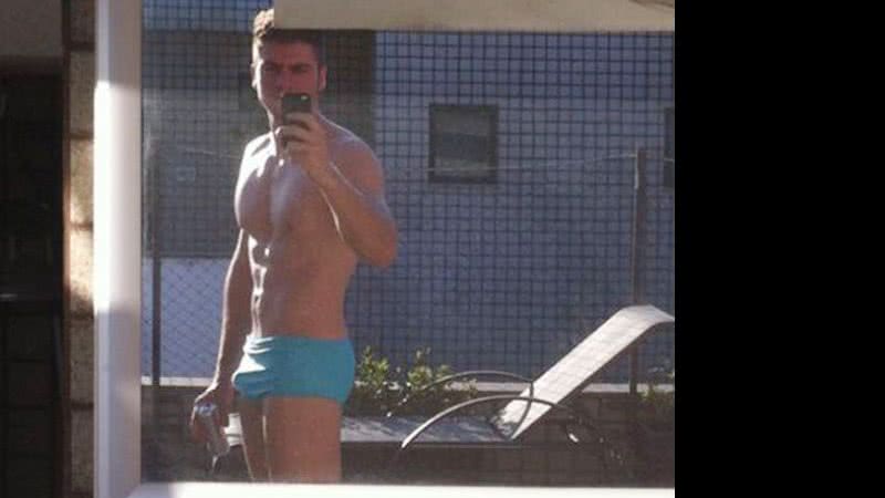 Imagem Subiu: namorado de Preta Gil posta foto com o 'amigo' animado
