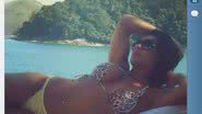 Imagem Scheila Carvalho publica foto na maior folga