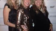 Imagem Zilu Camargo badala com amigas em Miami