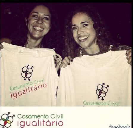 Imagem Daniela Mercury e namorada declaram apoio à campanha pelo casamento gay