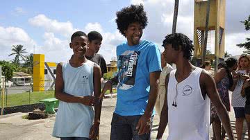 Imagem Dante visita organização beneficente em Lauro de Freitas