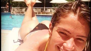 Imagem Fani Pacheco: 'Colocando o bronze em dia, porque hoje tem!'