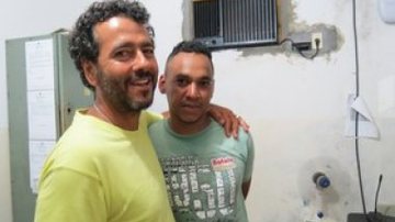 Imagem   Ator Marcos Palmeira é assaltado na Bahia, perdoa ladrão e tira foto com ele