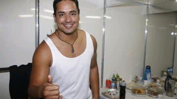Imagem Veja fotos dos bastidores e show do Harmonia em Fortaleza