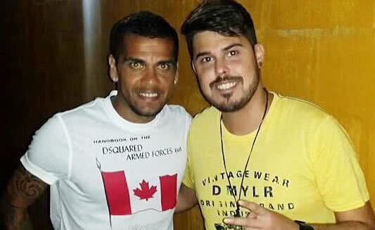Imagem Ronaldinho e Daniel Alves se esbaldam com Kart Love no Armazém Villas