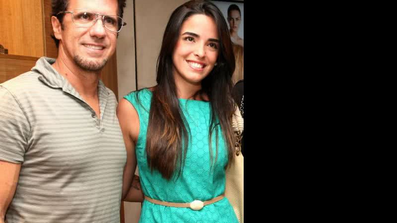 Imagem Tuca Fernandes namora moça que faz ponta no "Zorra Total"