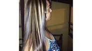Imagem Mulher Melancia muda visual e adota mechas loiras