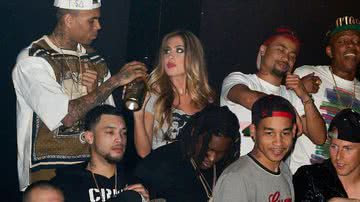 Imagem Chris Brown é visto com loira em boate