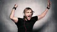 Imagem Esbarrou no pen drive: internautas criticam apagão em show de David Guetta