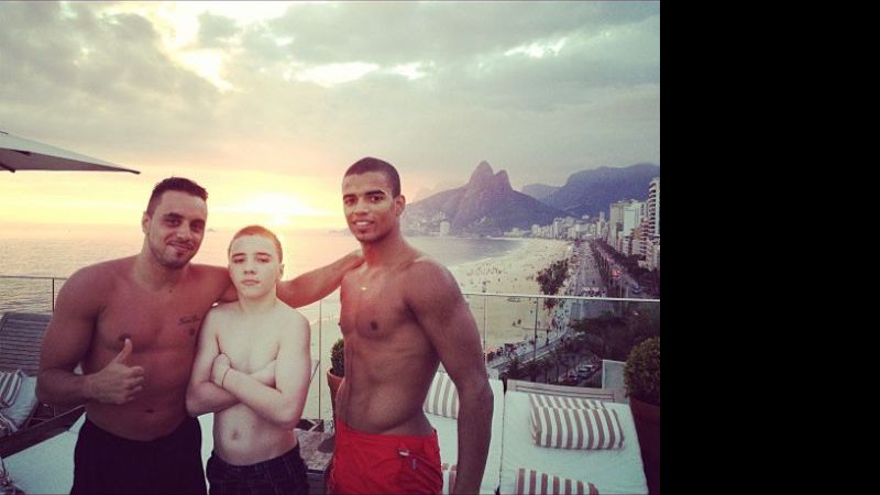 Imagem Filho de Madonna posta foto ao lado do namorado da pop