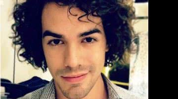 Imagem Sam Alves sobre sexualidade: "Continuo hétero"