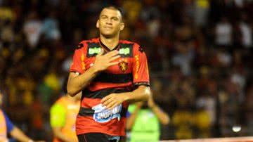 Imagem Reviravolta: Goiás pede retorno de Neto Baiano