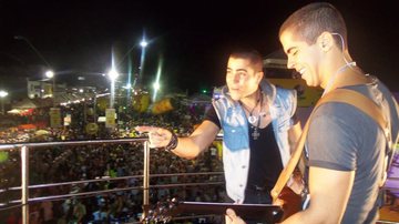 Imagem Oito7Nove4 estreia trio Banana Coral em Micareta de Feira 