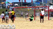 Imagem Verão Coca-Cola esquenta a praia de Armação