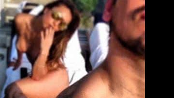 Imagem Namorado de Sabrina Sato posta foto da musa nua