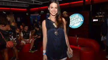 Imagem Rock in Rio 2013: Sthefany Brito beija muito