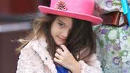 Imagem Filha de Tom Cruise e Katie Holmes de apenas 7 anos assina contrato milionário