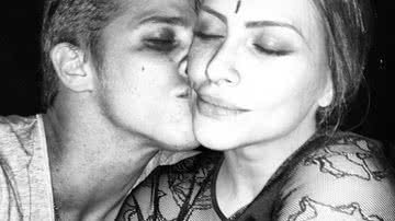 Imagem Cleo Pires e Rômulo Arantes estão juntos