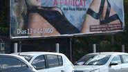 Imagem Ana Paula Minerato aparece em outdoor de boate privê