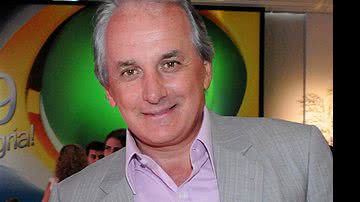 Imagem Otávio Mesquita sai da Band e recebe pertences em saco de lixo
