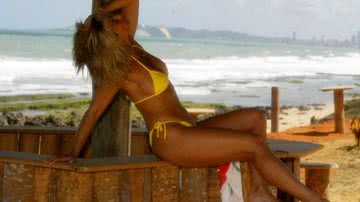 Imagem Ex-BBB Cida, de 47 anos, faz ensaio sensual. Veja fotos