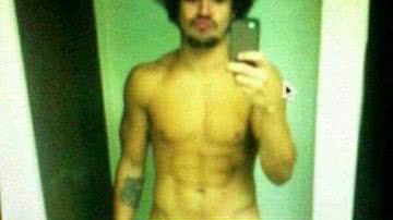 Imagem Assesoria diz que foto de Caio Castro nu é montagem