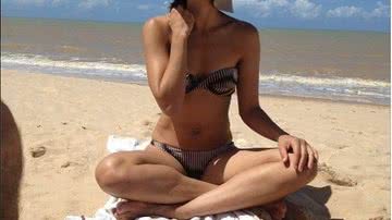 Imagem Camila Pitanga posta click de biquíni que a filha de 5 anos fez