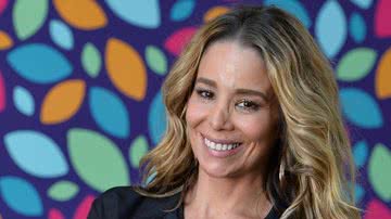Imagem Danielle Winits se chateia com notícia de que estaria grávida