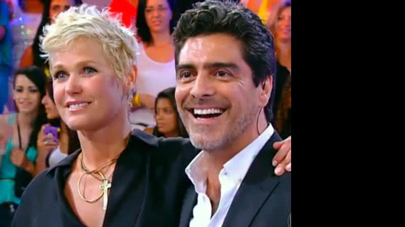 Imagem Aos 50 anos, Xuxa quer engravidar do namorado Junno