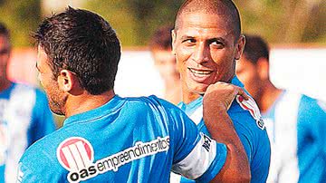 Imagem Cheio de moral, Uelliton volta ao time titular e é elogiado por Marquinhos