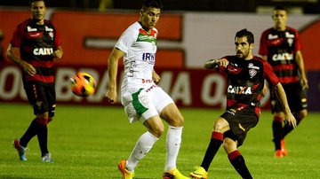 Imagem Vitória enfrenta Portuguesa de olho na Libertadores