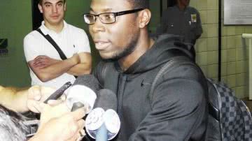 Imagem Freddy Adu chega a Salvador para assinar com o Bahia