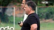 Imagem Com Anderson Barros à beira do gramado, Bahia treina no Fazendão