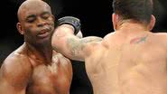Imagem Weidman sobre A. Silva: "até quem estava de fora queria socá-lo"