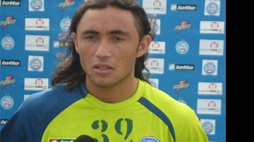 Imagem Ex-jogador de Bahia e Vitória vai atuar no México